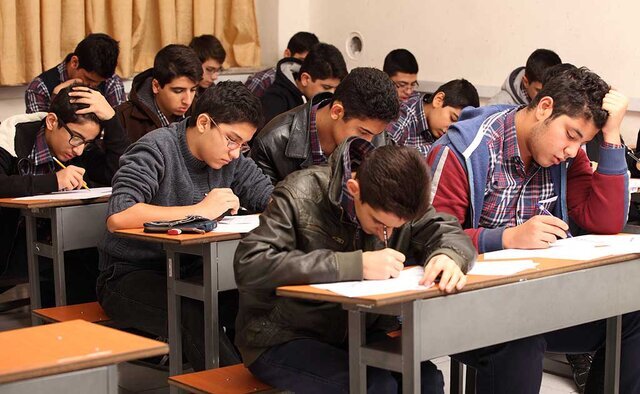 ادامه فرآیند «هدایت تحصیلی» نهمی‌ها تا شهریور: راهکارها برای ورود به رشته‌های خاص